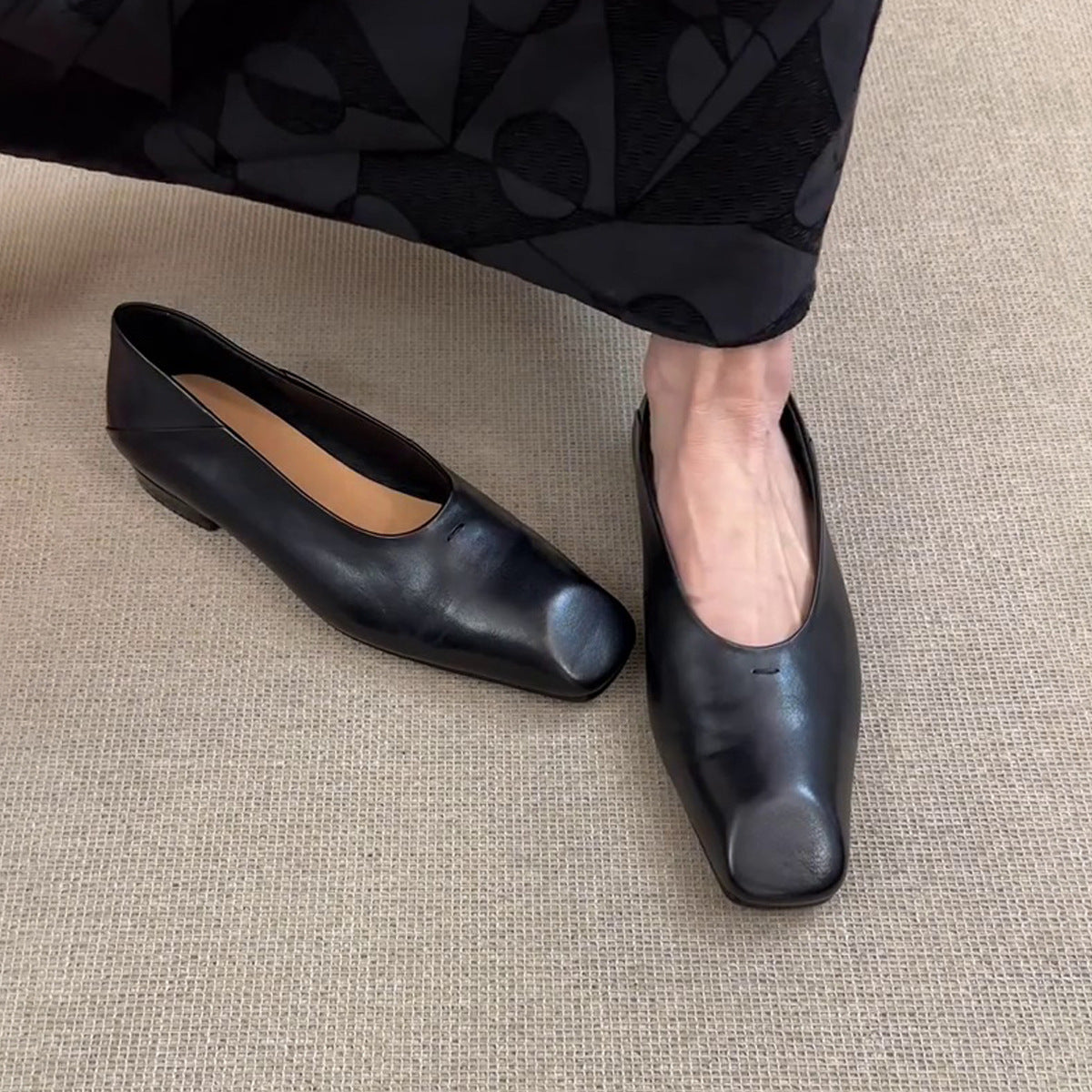 Minimalist-Style Versatile Women's Low-Cut Slip-On Casual Shoes